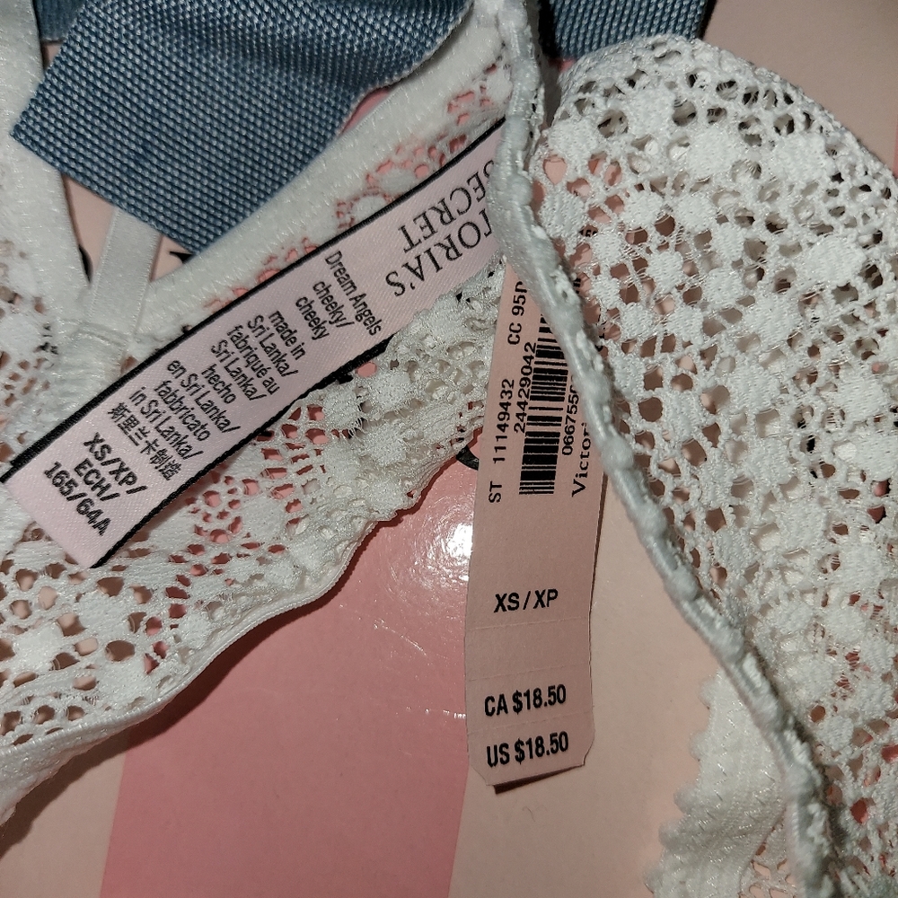 New VS bow cheeky panties size S - Picture 8 of 8